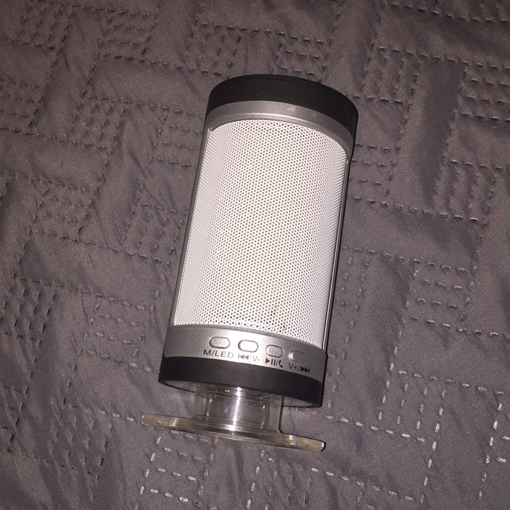 Bluetooth speaker
